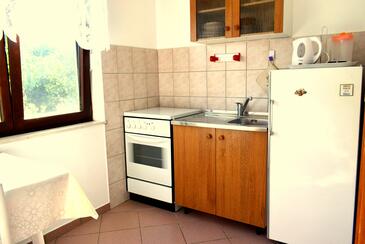 Апартаменты с парковкой Угльян - Ugljan - 8493