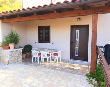 Ferienwohnungen mit Parkplatz Rukavac, Vis - 8496