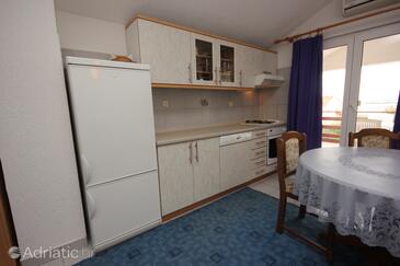 Leiligheter med parkering Kraj, Pasman - 8502