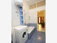 Bathroom Kali, Bathroom in the apartment, (pet friendly) and WiFi.