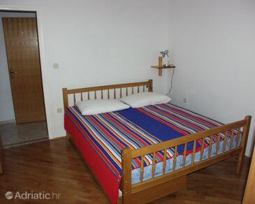 Apartments by the sea Drage, Biograd - 851