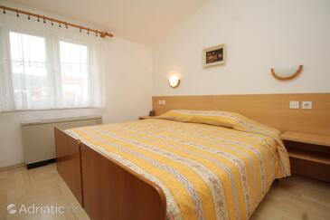 Apartmani uz more Preko, Ugljan - 8515