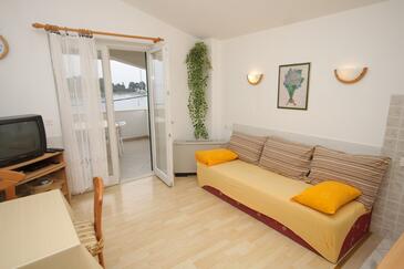 Woonkamer Preko, Woonkamer in accommodatietype apartment, airconditioning beschikbaar en WiFi.