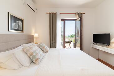 Appartamenti con parcheggio Muline, Ugliano - Ugljan - 8521