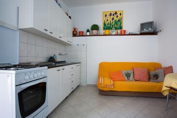 Appartamenti accanto al mare Poljana, Ugliano - Ugljan - 8523