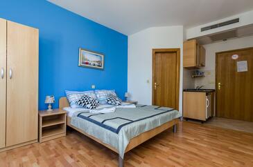 Family-friendly apartments with swimming pool Mlini, Dubrovnik - 8579