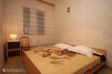 Apartments by the sea Biograd na Moru, Biograd - 858