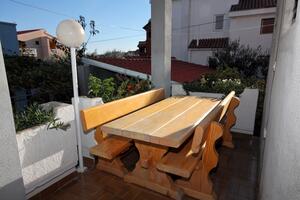 Dwupokojowy apartament Biograd na Moru Dwupokojowy apartament Biograd na Moru, Biograd (A-859-d(