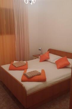 Apartments with parking space Biograd na Moru, Biograd - 860