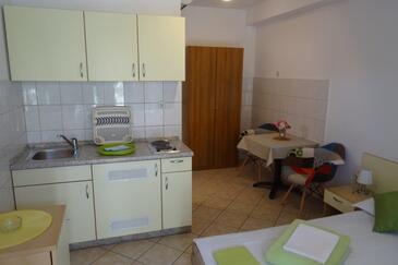 Apartments with parking space Biograd na Moru, Biograd - 860