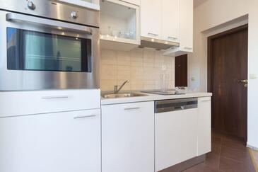 Apartamenty z parkingiem Podstrana, Split - 8616
