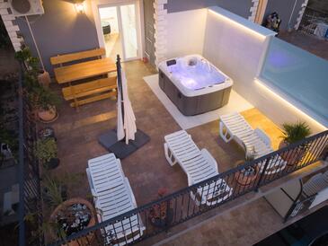 Apartamentos con parking Podstrana, Split - 8616