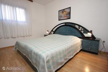 Apartmani s parkingom Seget Vranjica, Trogir - 8623