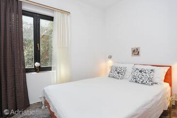 Apartmanok a tenger mellett Okrug Gornji, Ciovo - 8625