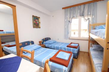 Lejligheder ved havet Kastel Kambelovac, Kastela - 8627