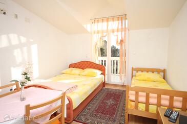 Apartments by the sea Kaštel Kambelovac, Kaštela - 8627