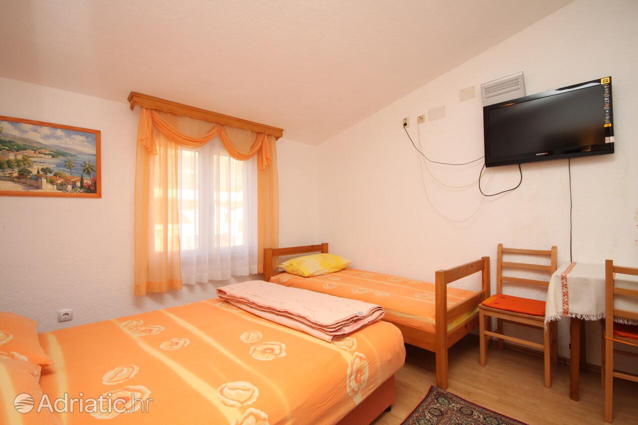 AS-8627-n - Private accommodation - Apartments by the sea Kaštel Kambelovac, Kaštela