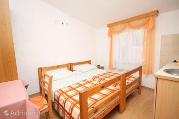 Apartments by the sea Kaštel Kambelovac, Kaštela - 8627