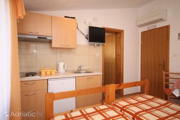 Apartments by the sea Kaštel Kambelovac, Kaštela - 8627