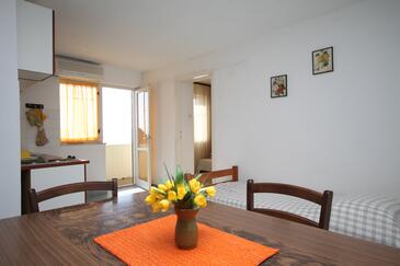 Jednopokojový apartmán Marušići, Omiš (A-8632-a)