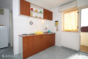 Apartments by the sea Marušići, Omiš - 8632