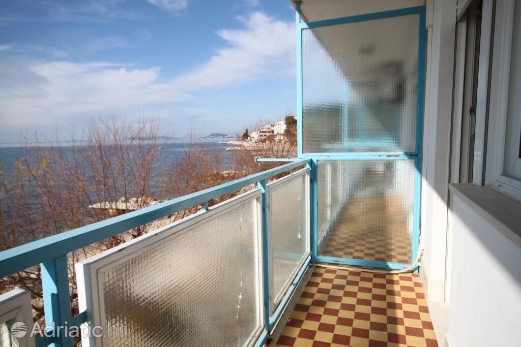 Apartments and rooms by the sea Podstrana, Split - 8635