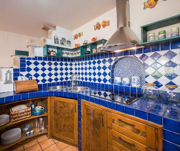 Casa de vacanţă lângă mare Okrug Gornji, Ciovo - 8645