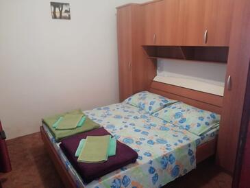 Apartments by the sea Mandre, Pag - 8655