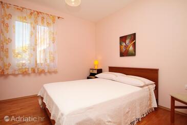 Apartments with parking space Slatine, Čiovo - 8658