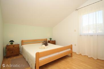 Apartmány s parkoviskom Vinišće, Trogir - 8660