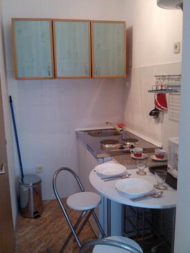 Apartmány s parkoviskom Vinišće, Trogir - 8660
