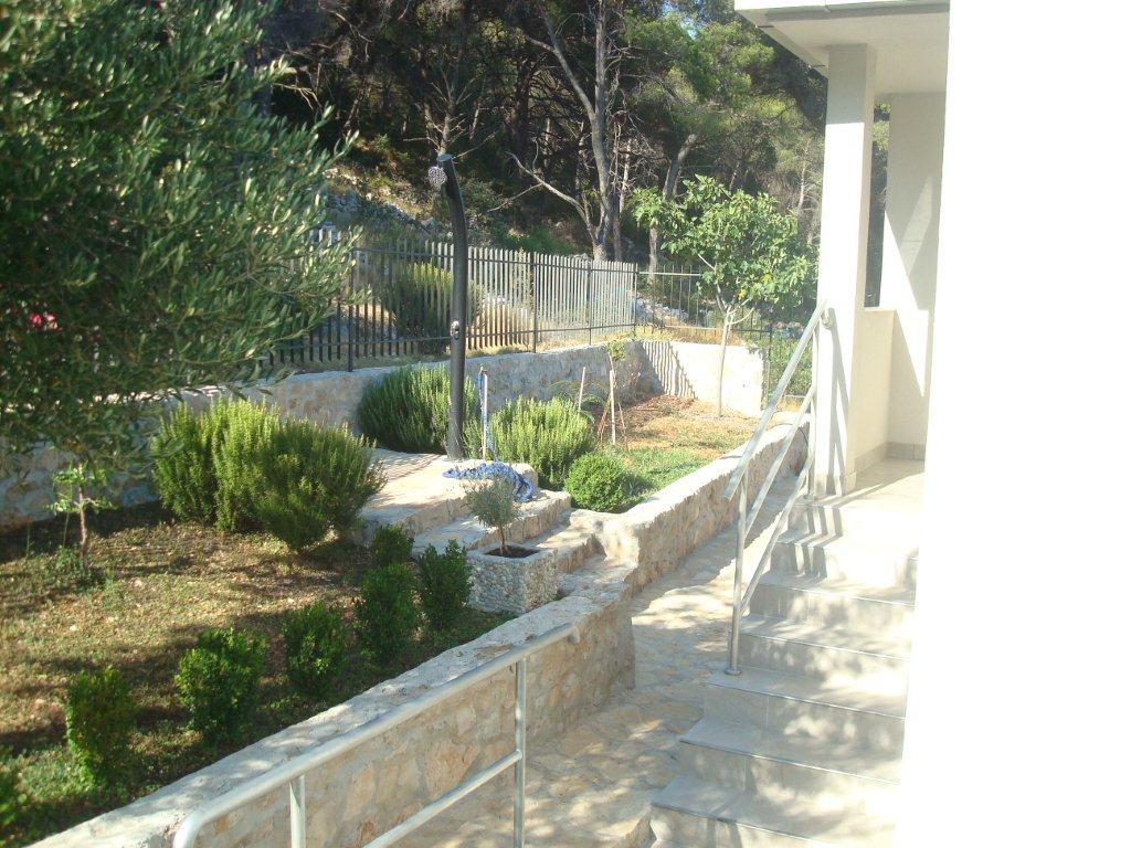 Giardino - Casa accanto al mare con piscina per famiglia Poljica, Traù - Trogir