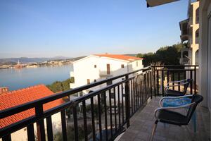 Appartamento di due stanze Okrug Donji, Bua - Čiovo (A-8664-b(