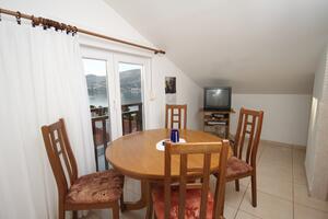 Jednoizbový apartmán Okrug Donji Jednoizbový apartmán Okrug Donji, Čiovo (A-8664-c)