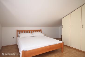 Apartmaji ob morju z bazenom Okrug Donji, Čiovo - 8664