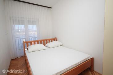 Lejligheder ved havet med pool Okrug Donji, Ciovo - 8664