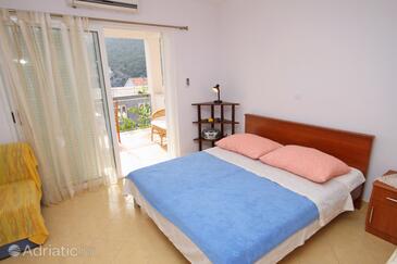 Apartmaji ob morju Zaliv Pokrivenik, Hvar - 8673
