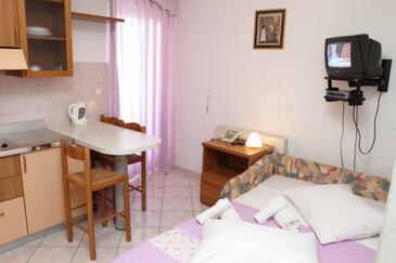 Apartamenty nad morzem Podstrana, Split - 8677