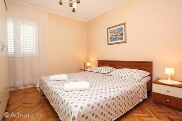 Apartments by the sea Kaštel Kambelovac, Kaštela - 8679