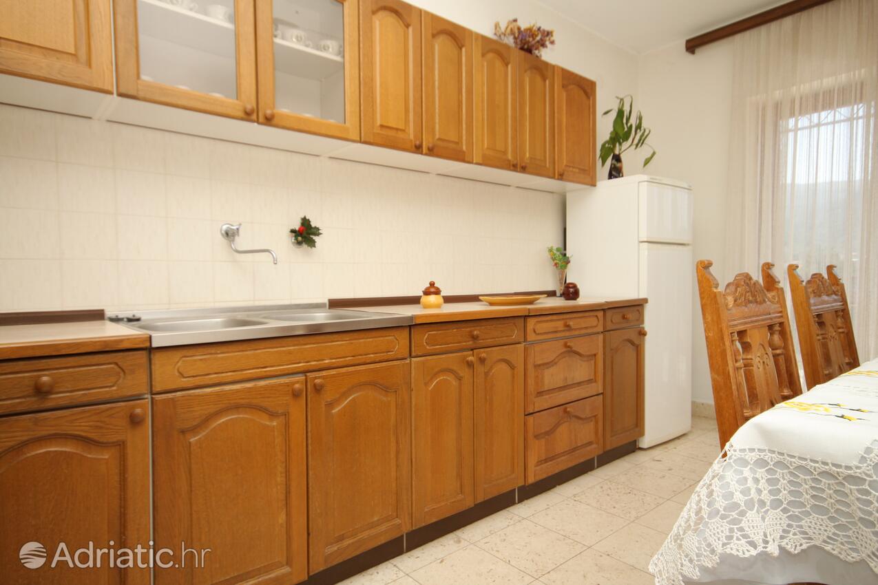 A-8686-a - Private accommodation - Apartments with a parking space Stari Grad, Hvar