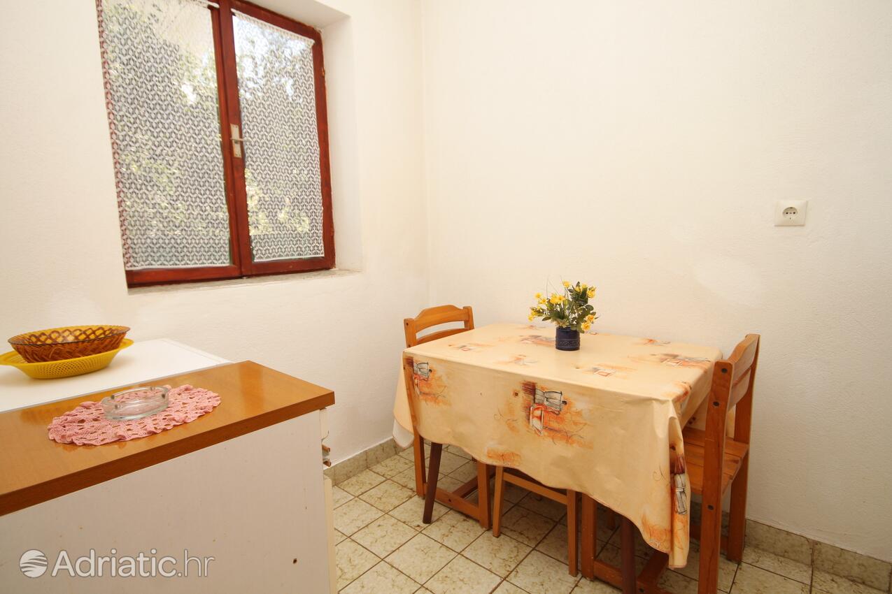 A-8686-d - Private accommodation - Apartments with a parking space Stari Grad, Hvar