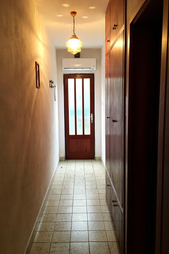 A-8686-d - Private accommodation - Apartments with a parking space Stari Grad, Hvar