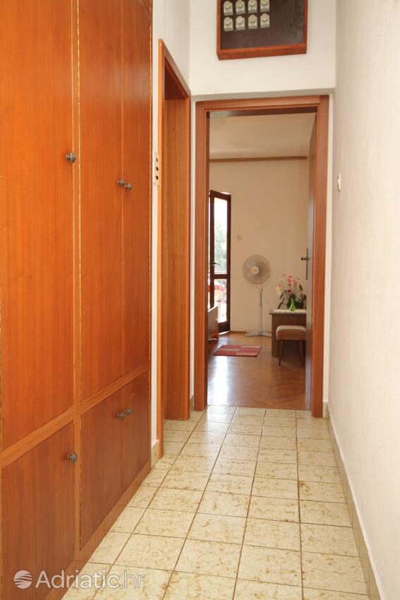A-8686-d - Private accommodation - Apartments with a parking space Stari Grad, Hvar