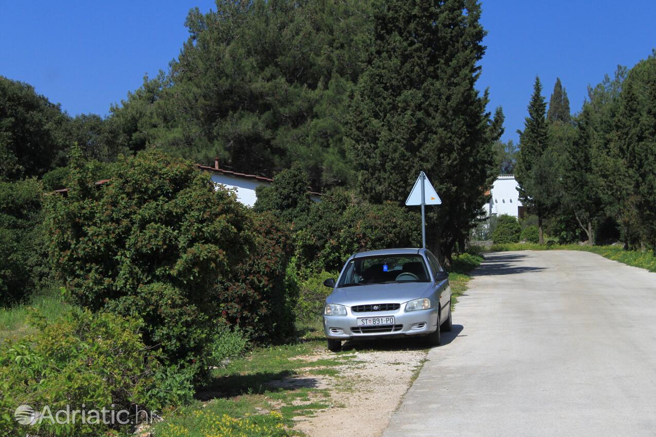 Parking lot - Apartments with a parking space Stari Grad, Hvar