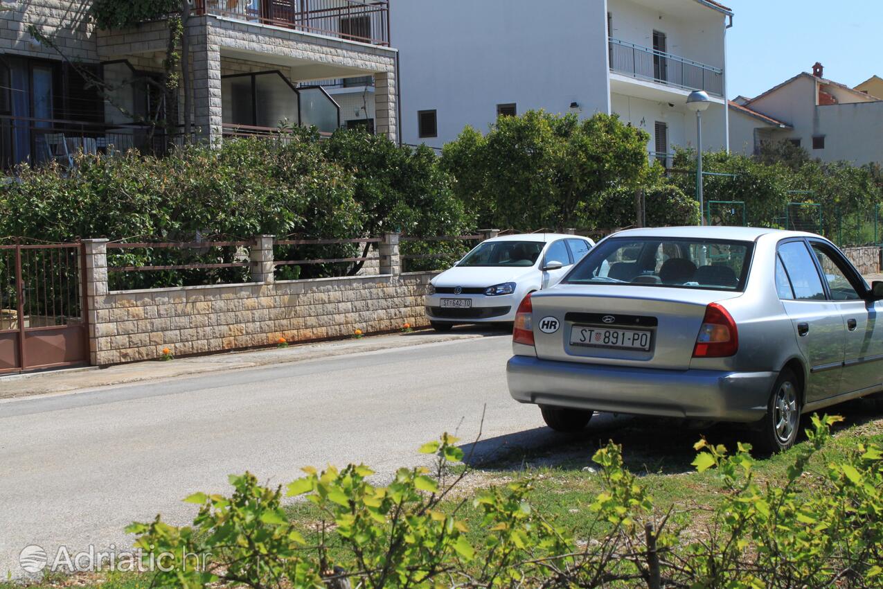Parking lot - Apartments with a parking space Stari Grad, Hvar