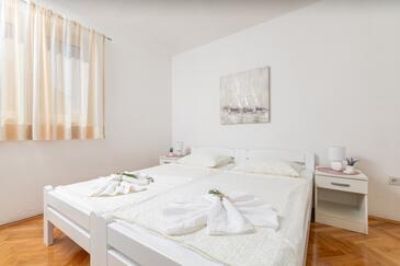 Apartament cu două camere Stari Grad, Hvar (A-8697-a(