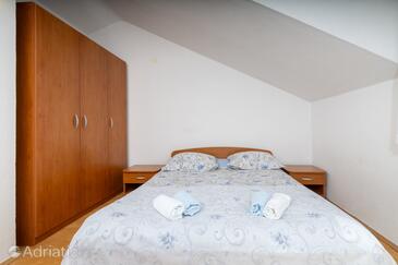 Seaside secluded apartments Cove Tvrdni Dolac, Hvar - 8703