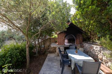 Apartments with parking space Zavala, Hvar - 8710