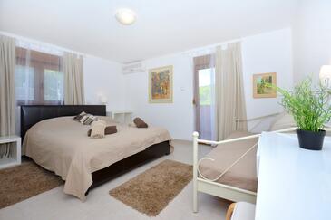 Ferienhaus mit Pool Basina, Hvar - 8731