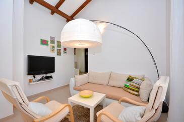 Ferienhaus mit Pool Basina, Hvar - 8731